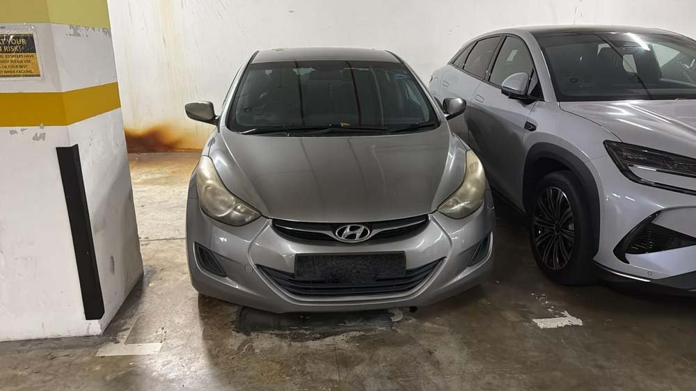 Hyundai Elantra 1.6 AT Abs D/Ab 2wd 4dr (COE Till 10/2031)