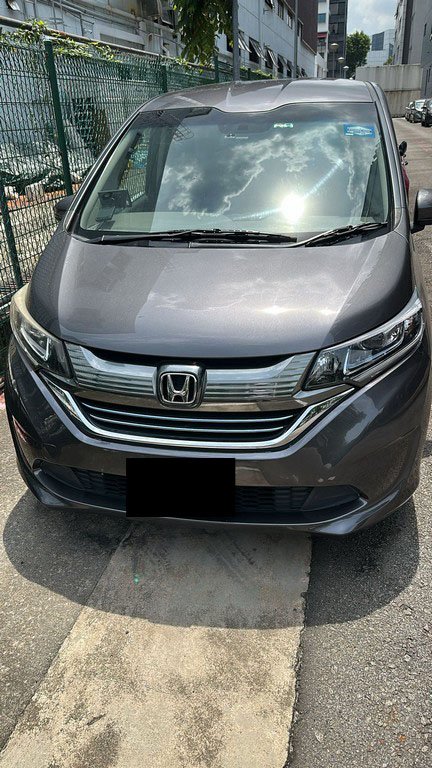 HONDA FREED HYBRID 1.5G AUTO