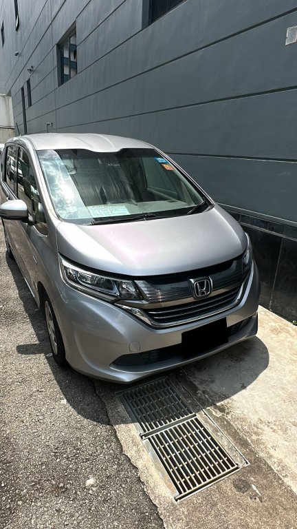 Honda Freed Hybrid 1.5g Auto (Hybrid)
