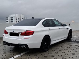 BMW M5 Smt D/ab Sr Abs Hid Dsc Nav Hud (COE Till 11/2031)