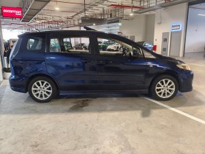 Mazda 5 (COE Till 10/2029)