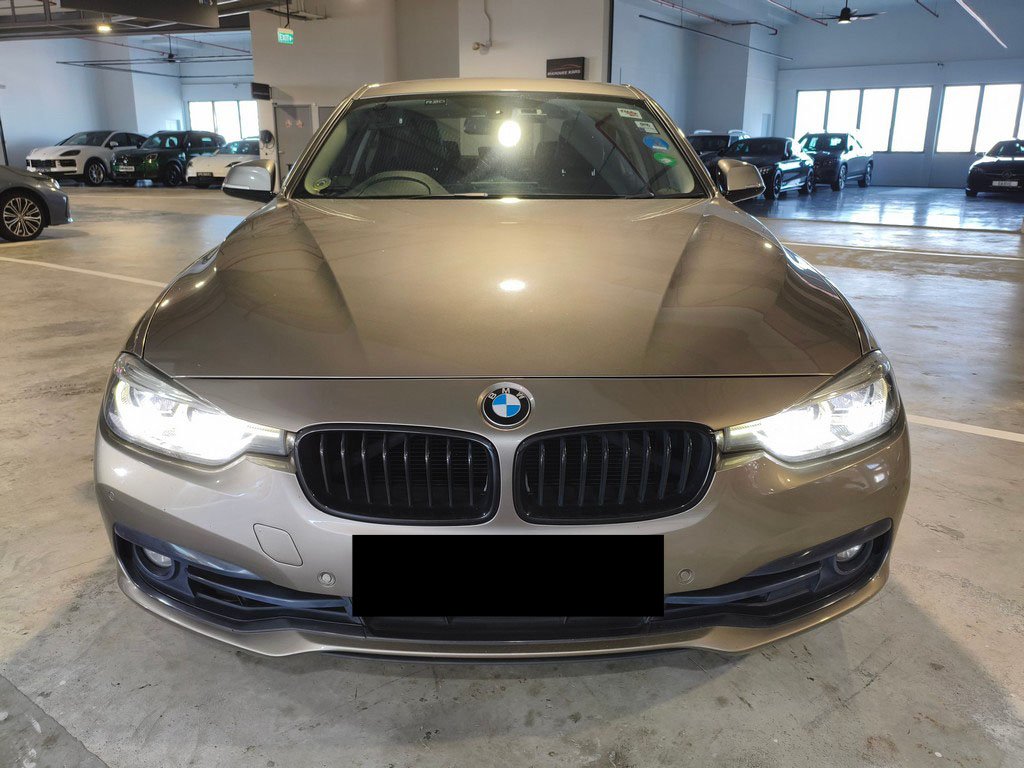 BMW 318i Led Nav Shad. Light