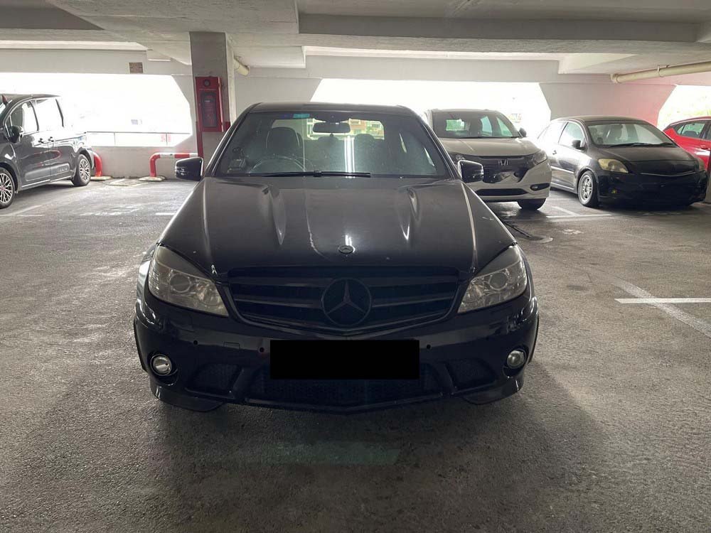 Mercedes Benz C180K (COE Till 11/2028)