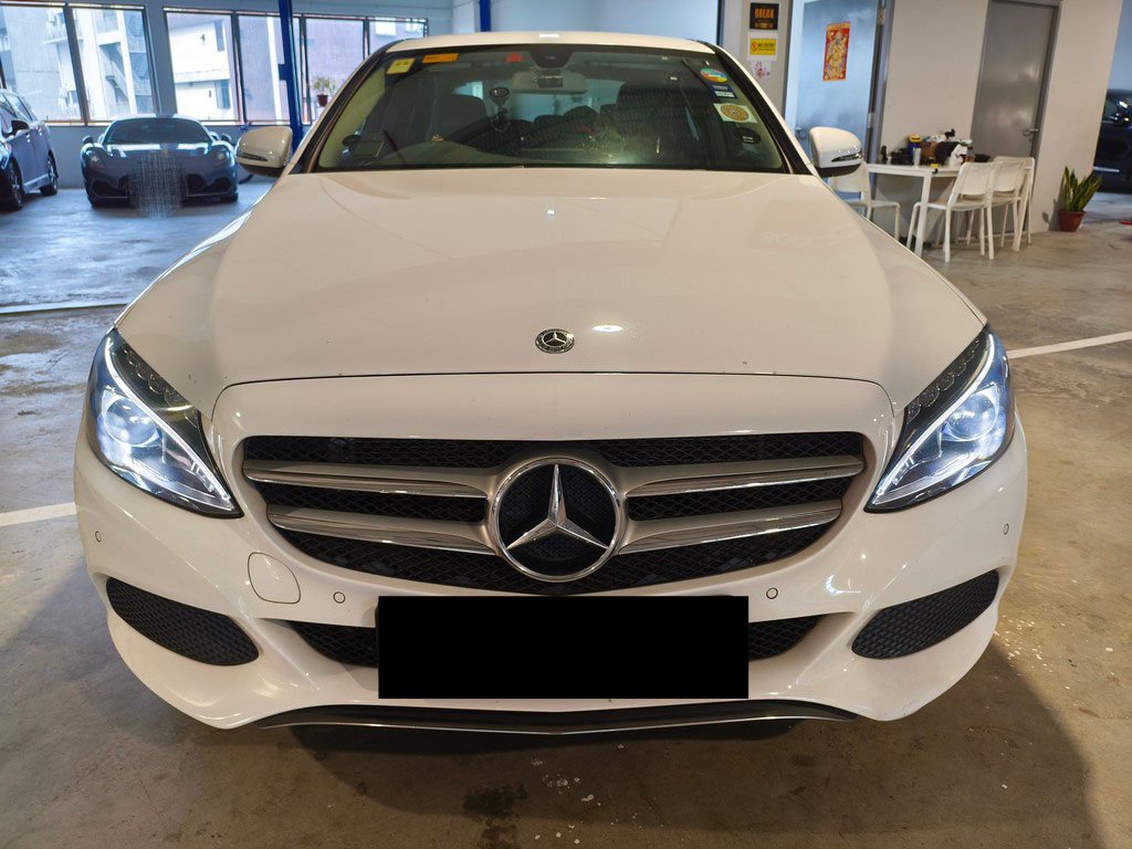 Mercedes Benz C180 Avantgarde (r17 Led)