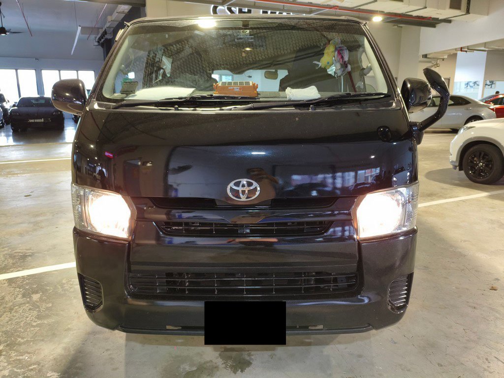 Toyota Hiace Dx 2.8 Auto