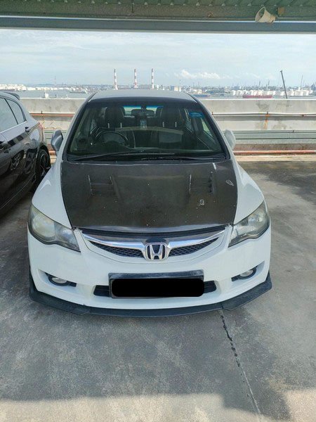 Honda Civic 1.8l 5at (COE Till 11/2028)