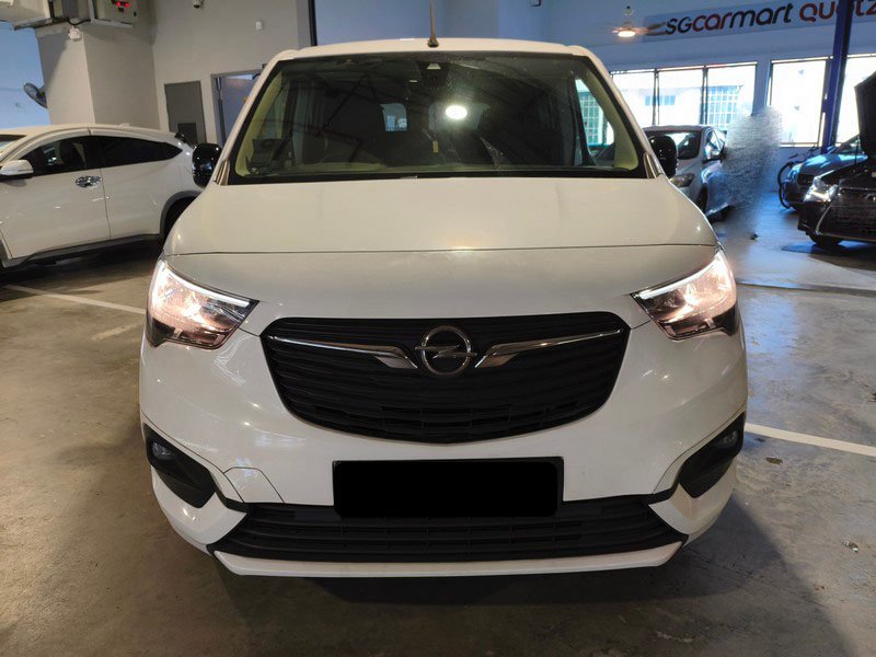 Opel Combo E (Electric Vehicle)