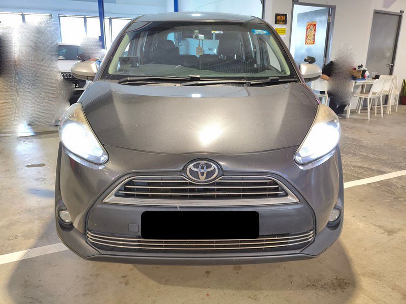 Toyota Sienta 1.5 Cvt Std