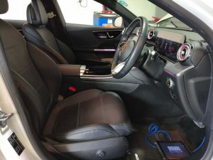 Mercedes Benz C180 Avantgarde LN (Hybrid)