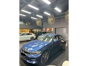 BMW 330e Luxury Led