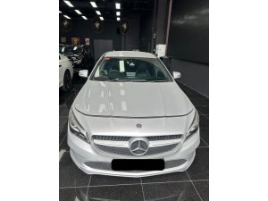 Mercedes Benz Cla200 Coupe Urban (r18 Led)