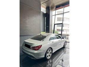 Mercedes Benz Cla200 Coupe Urban (r18 Led)