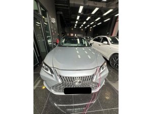 Lexus Es250 4dr Sedan (at)(2wd)executive