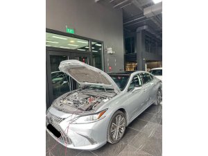 Lexus Es250 4dr Sedan (at)(2wd)executive
