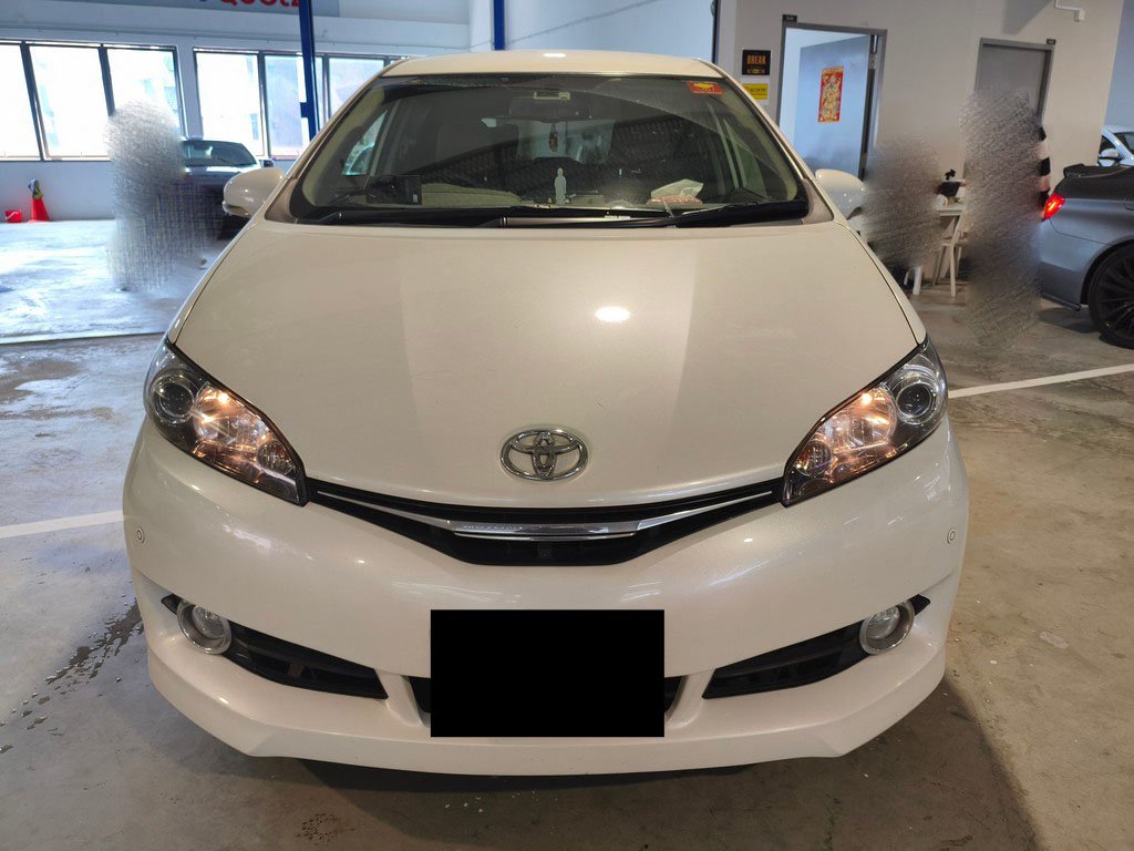 Toyota Wish 1.8 Cvt