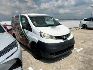 Nissan NV200 DX 1.6 AT Abs Airbag 2wd 5dr Lgv (COE Till 03/2029)