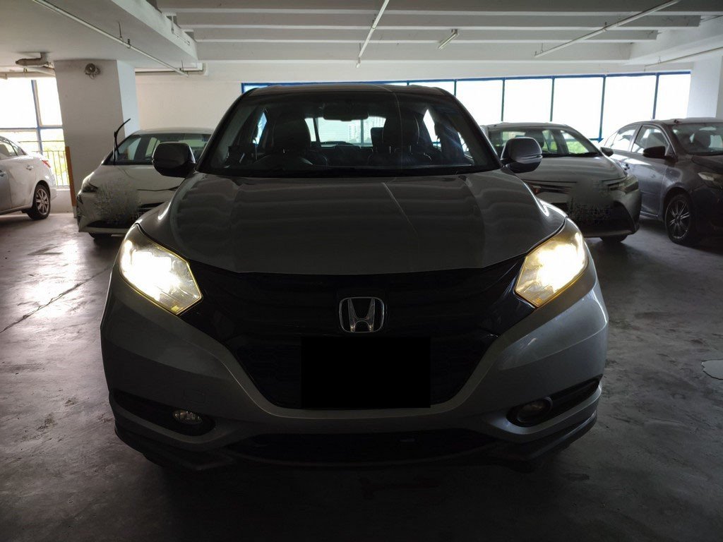 Honda Vezel 1.5x Auto (Hybrid)