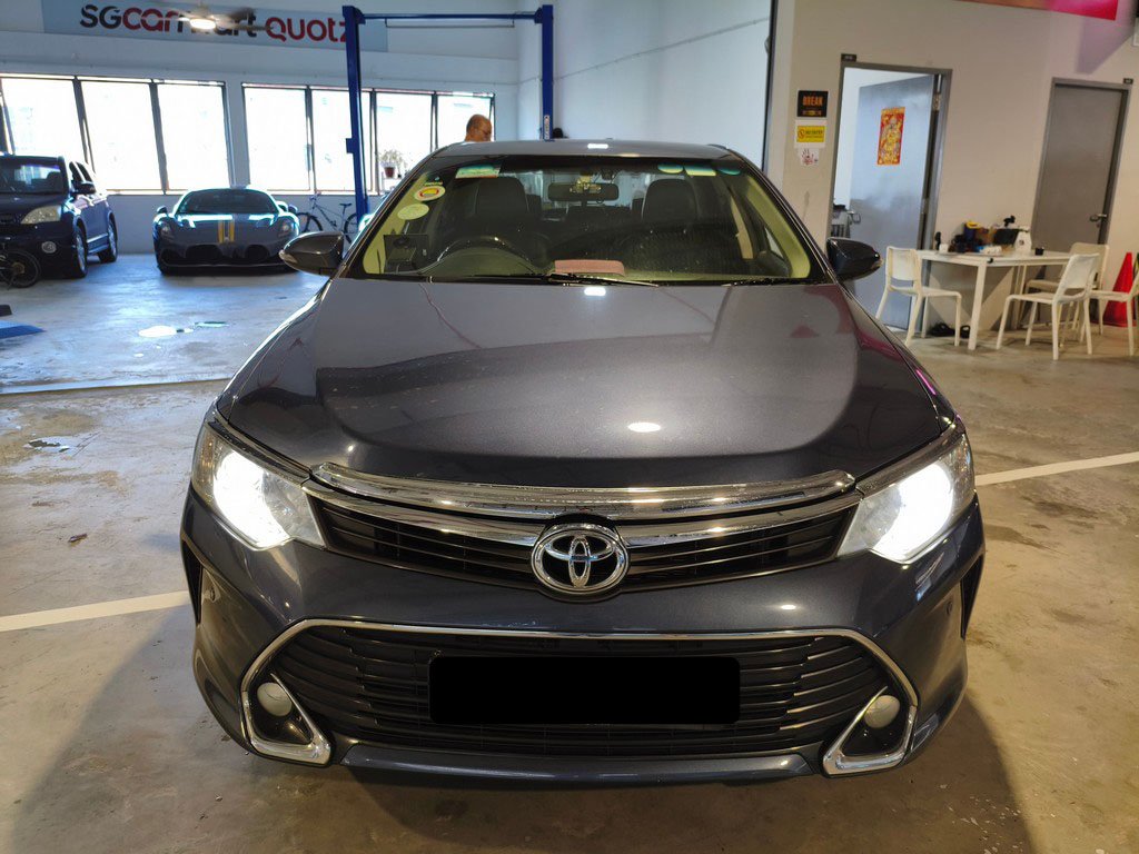 Toyota Camry 2.0 Auto