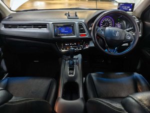 Honda Vezel 1.5X Cvt