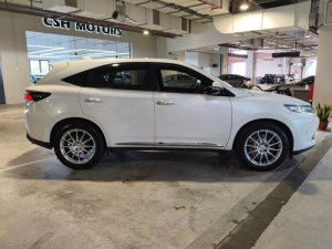 Toyota Harrier G Grade
