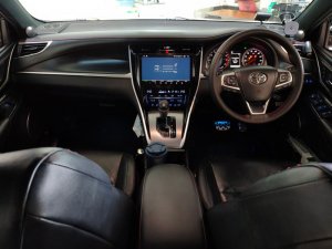 Toyota Harrier G Grade