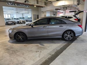 Mercedes Benz Cla180 (r18 Bi)