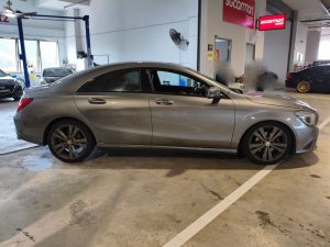 Mercedes Benz Cla180 (r18 Bi)
