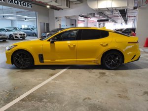 Kia Stinger 2.0a 2wd Sunroof