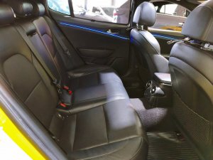 Kia Stinger 2.0a 2wd Sunroof