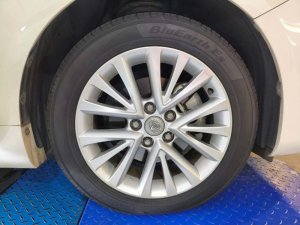 Toyota Camry 2.5 Auto