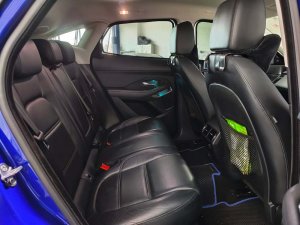 Jaguar E Pace 2.0P (200PS)