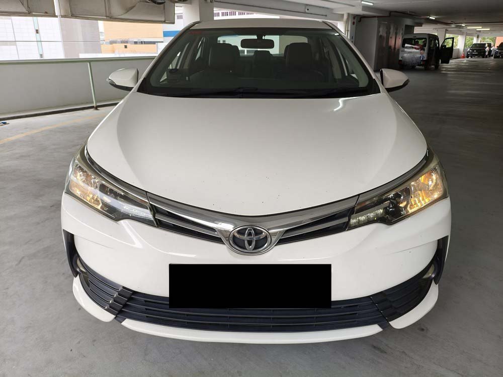 Toyota Corolla Altis 1.6 Standard (Auto)