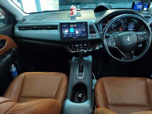 Honda Vezel 1.5X Cvt