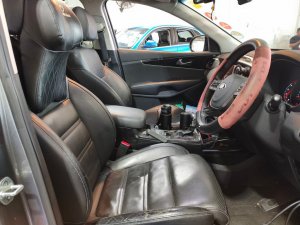 Kia Sorento 2.2(8at) Crdi 2wd S/r