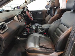 Kia Sorento 2.2(8at) Crdi 2wd S/r