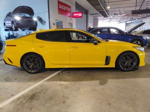 Kia Stinger 2.0a 2wd Sunroof