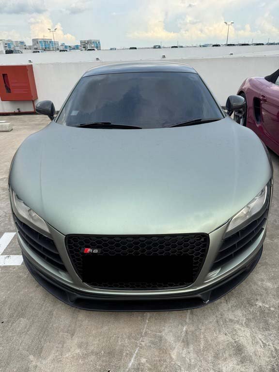 Audi R8 4.2 Fsi Qu R Tronic (COE Till 10/2028)