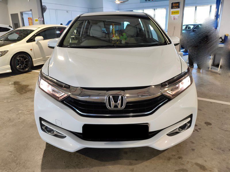 Honda Shuttle Hybrid 1.5 Auto (Hybrid)