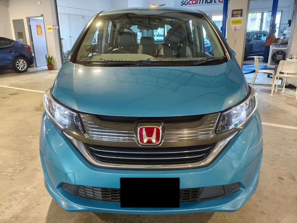 Honda Freed 1.5g Auto (Hybrid)