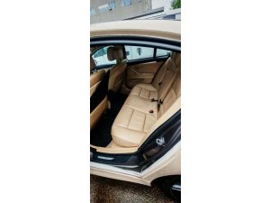 BMW 520I 2.0L AT D/Ab 2wd 4dr Gas/D Nav (COE Till 01/2031)