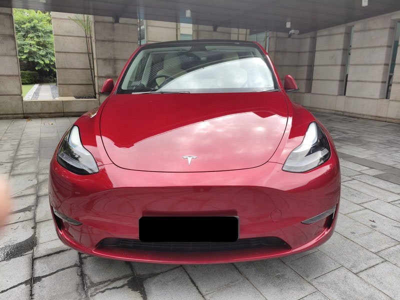 Tesla Model Y Performance (Electric Vehicle)