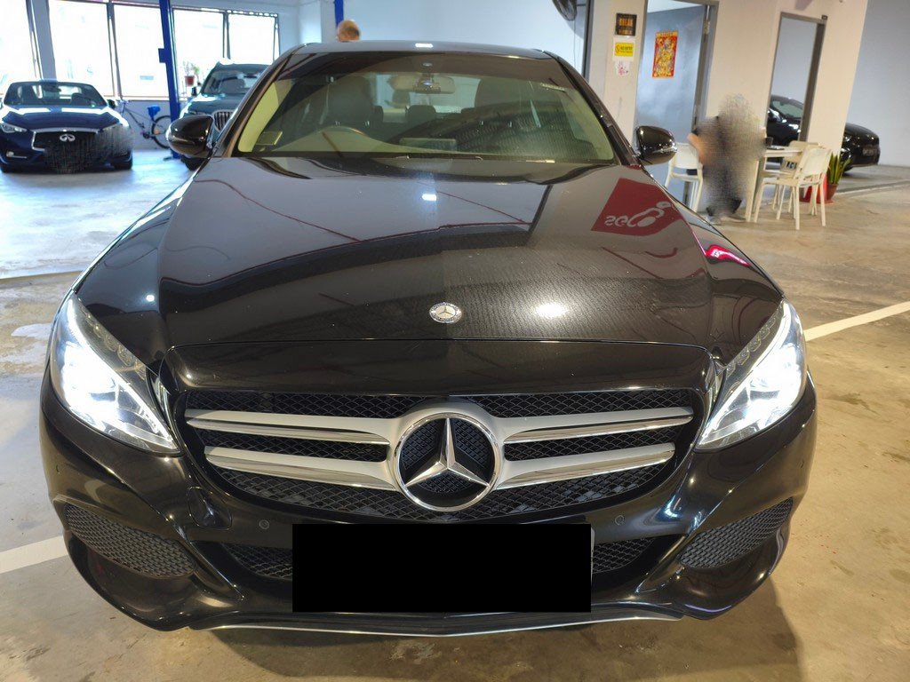 Mercedes Benz C180 Avantgarde (r17 Led)
