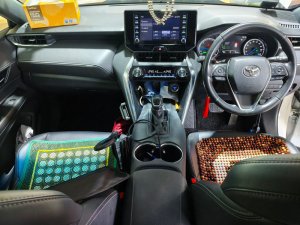 Toyota Harrier Hybrid 2.5g Cvt (Hybrid)