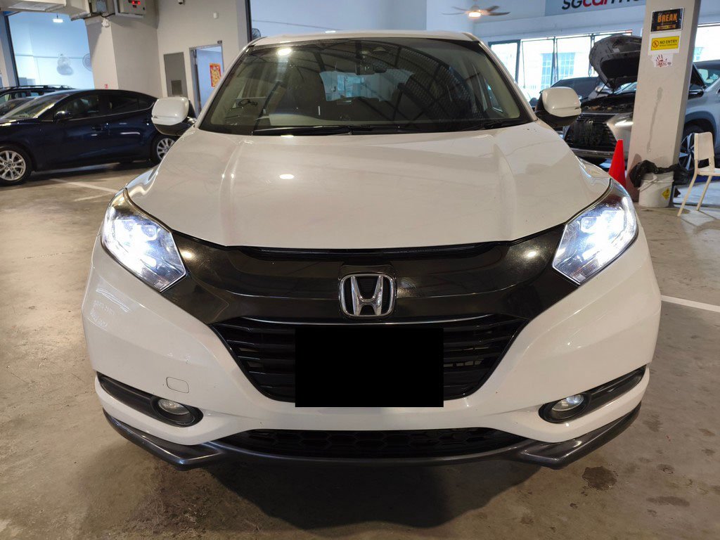 Honda Vezel 1.5x A (Hybrid)
