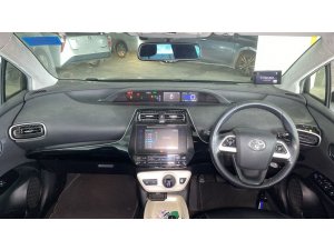 Toyota Prius Hybrid 1.8 Cvt (Hybrid)