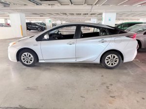 Toyota Prius 1.8 Cvt (Hybrid)