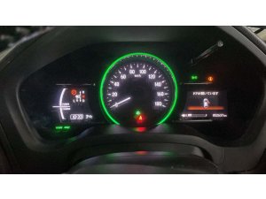 Honda Vezel Hybrid 1.5X Auto (Hybrid)