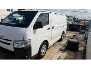 Toyota Hiace Van Turbo 5 Dr Manual (COE Till 08/2030)