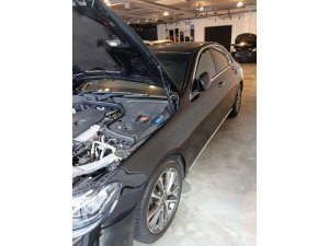 Mercedes Benz E250 AVG (R18 Led)