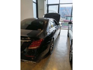 Mercedes Benz E250 AVG (R18 Led)